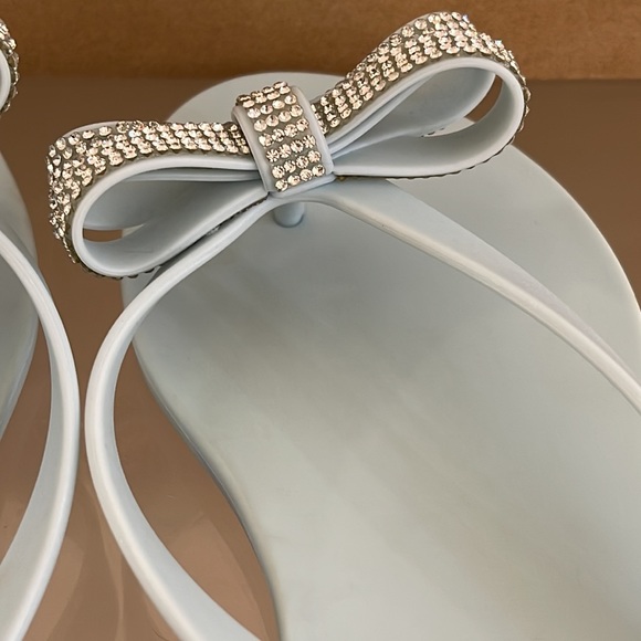 Steve Madden Leanne Blue Jelly Rhinestone Thong Flip Flops Women SIZE 5.0 - Picture 7 of 9